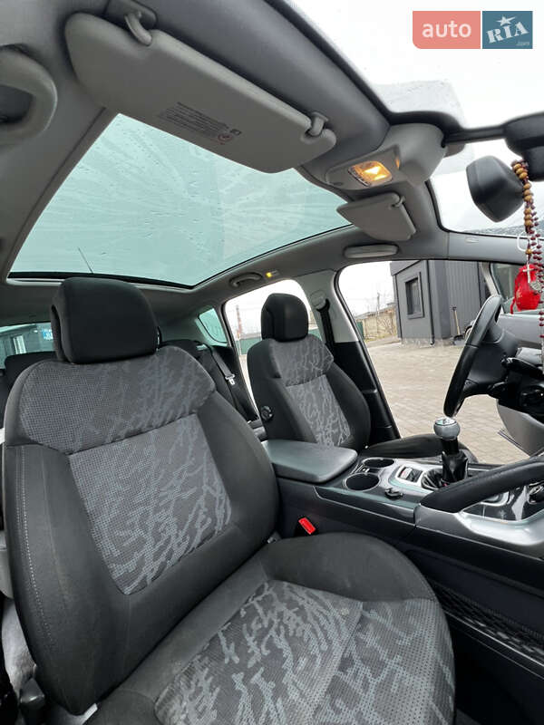 Внедорожник / Кроссовер Peugeot 3008 2010 в Ходорове фото 32 Внедорожник / Кроссовер Peugeot 3008 2010 в Ходорове