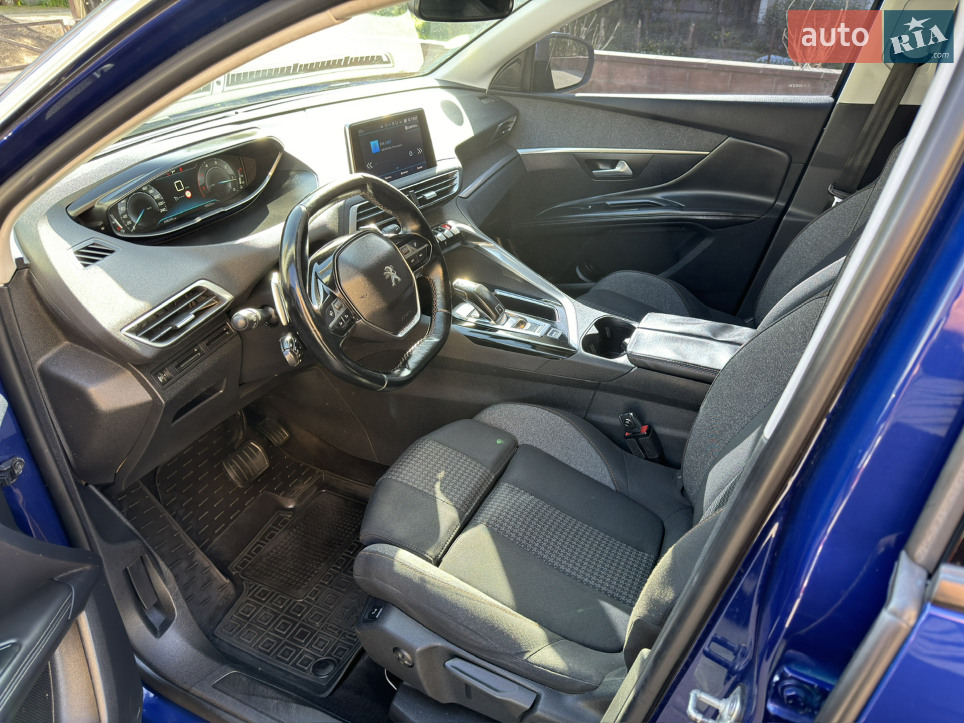 2017 Peugeot 3008 - мініатюра 14