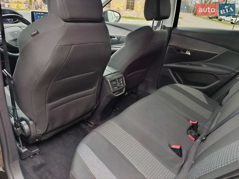 Внедорожник / Кроссовер Peugeot 3008 2019 в Бережанах