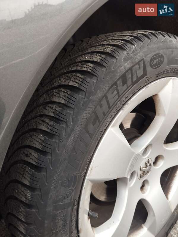 Внедорожник / Кроссовер Peugeot 3008 2010 в Черновцах фото 39 Внедорожник / Кроссовер Peugeot 3008 2010 в Черновцах