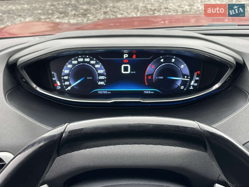 Позашляховик / Кросовер Peugeot 3008 2017 в Києві