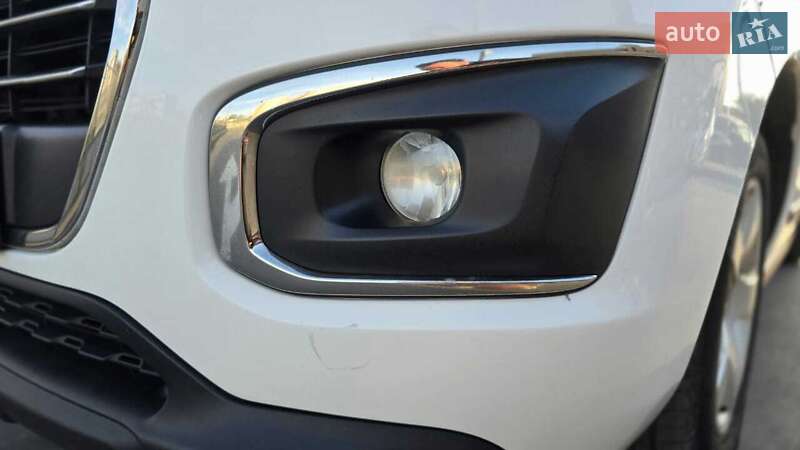 Внедорожник / Кроссовер Peugeot 3008 2014 в Львове фото 8 Внедорожник / Кроссовер Peugeot 3008 2014 в Львове
