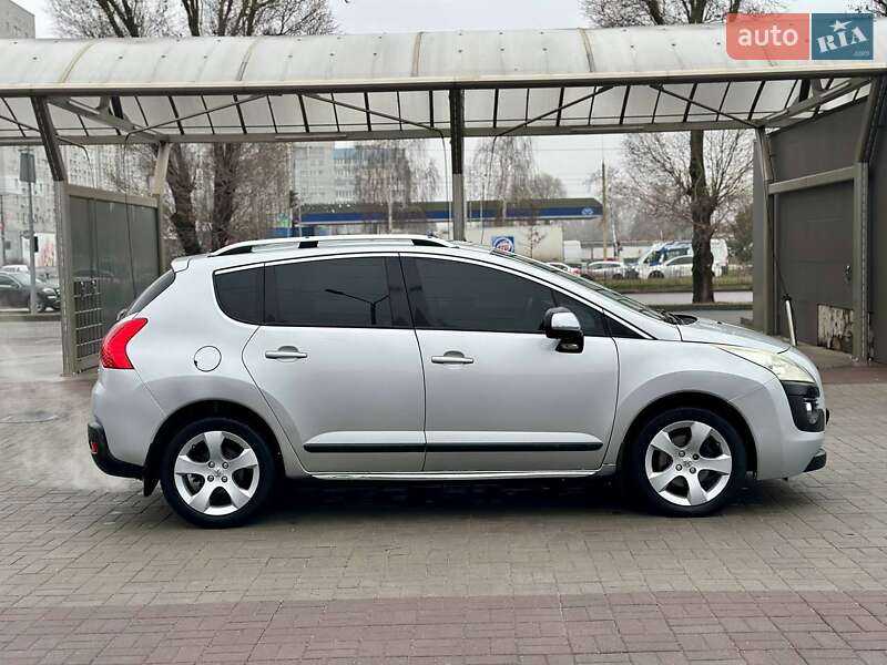 Внедорожник / Кроссовер Peugeot 3008 2011 в Днепре фото 4 Внедорожник / Кроссовер Peugeot 3008 2011 в Днепре