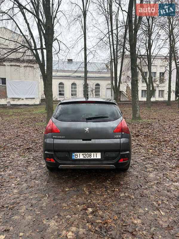 Позашляховик / Кросовер Peugeot 3008 2010 в Глобиному фото 4 Позашляховик / Кросовер Peugeot 3008 2010 в Глобиному