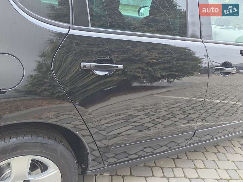 Позашляховик / Кросовер Peugeot 3008 2016 в Івано-Франківську