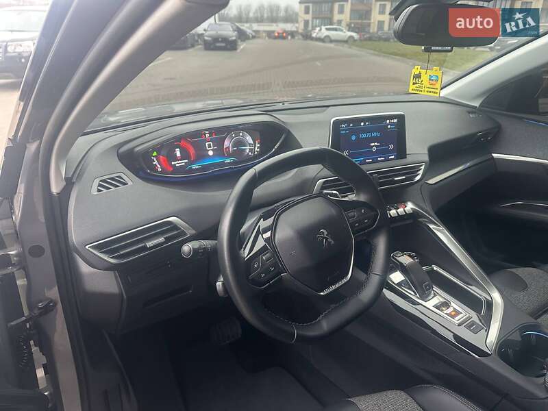 Внедорожник / Кроссовер Peugeot 3008 2018 в Житомире
