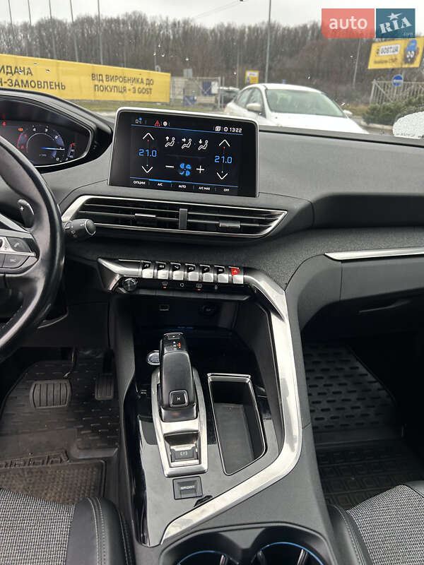 Позашляховик / Кросовер Peugeot 3008 2019 в Полтаві
