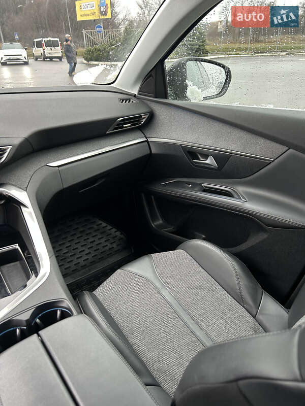 Позашляховик / Кросовер Peugeot 3008 2019 в Полтаві