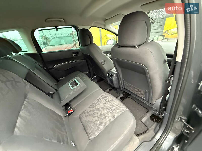 Позашляховик / Кросовер Peugeot 3008 2013 в Стрию