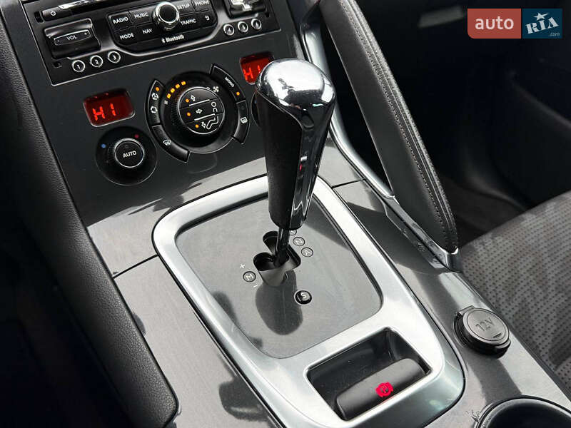 Позашляховик / Кросовер Peugeot 3008 2013 в Стрию