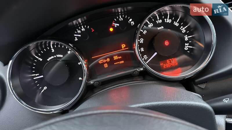 Позашляховик / Кросовер Peugeot 3008 2010 в Тернополі