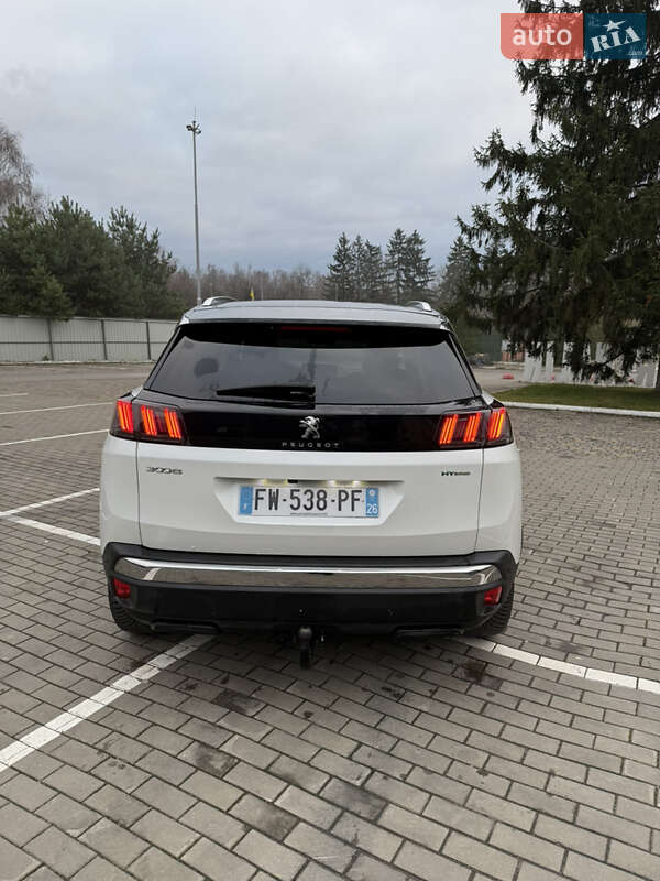 Позашляховик / Кросовер Peugeot 3008 2021 в Луцьку