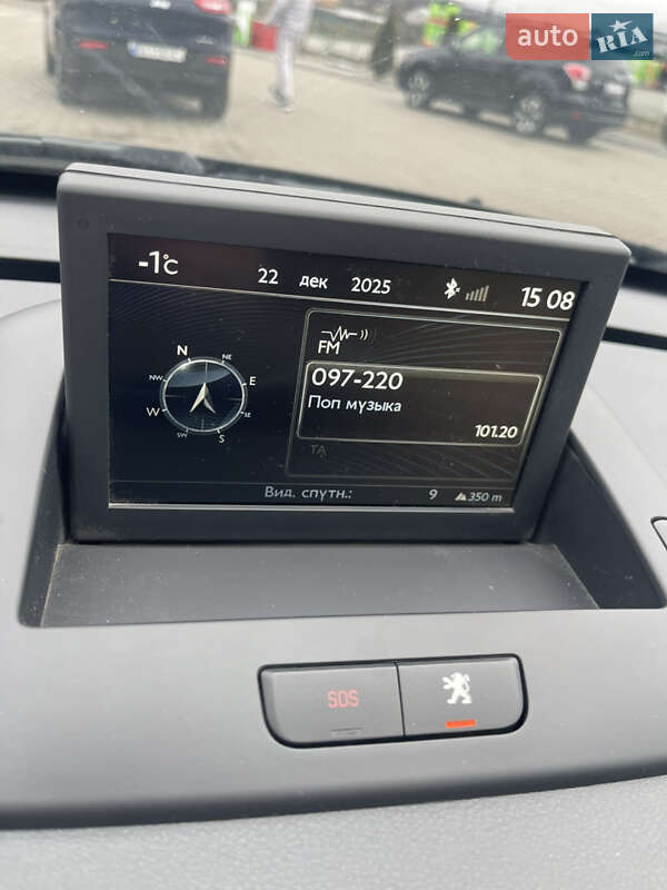 Позашляховик / Кросовер Peugeot 3008 2014 в Хмельницькому