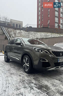 Позашляховик / Кросовер Peugeot 3008 2017 в Львові