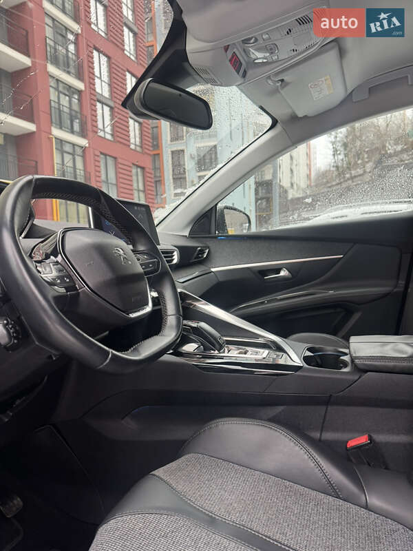 Внедорожник / Кроссовер Peugeot 3008 2017 в Львове фото 10 Внедорожник / Кроссовер Peugeot 3008 2017 в Львове