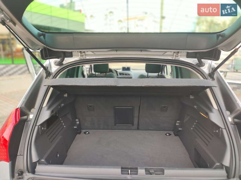 Позашляховик / Кросовер Peugeot 3008 2013 в Тернополі