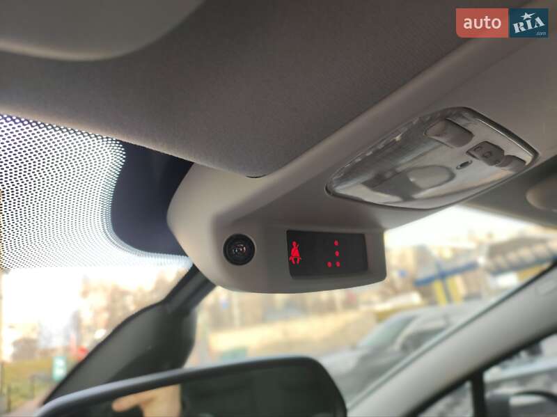 Позашляховик / Кросовер Peugeot 3008 2013 в Тернополі