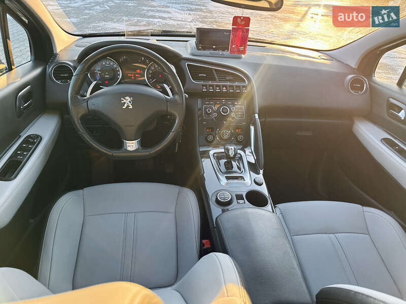Позашляховик / Кросовер Peugeot 3008 2012 в Нововолинську фото 9 Позашляховик / Кросовер Peugeot 3008 2012 в Нововолинську