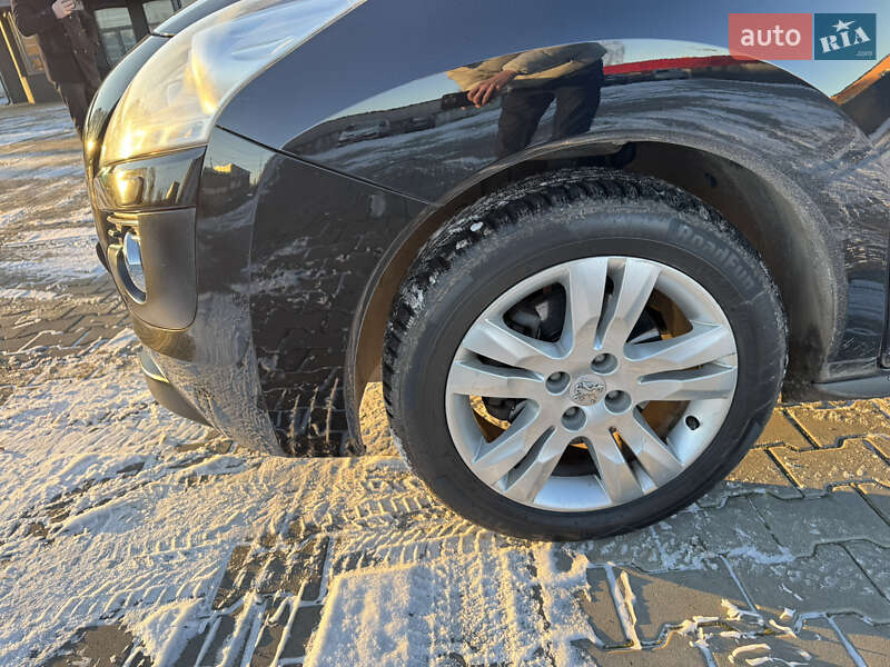 Позашляховик / Кросовер Peugeot 3008 2012 в Нововолинську фото 17 Позашляховик / Кросовер Peugeot 3008 2012 в Нововолинську
