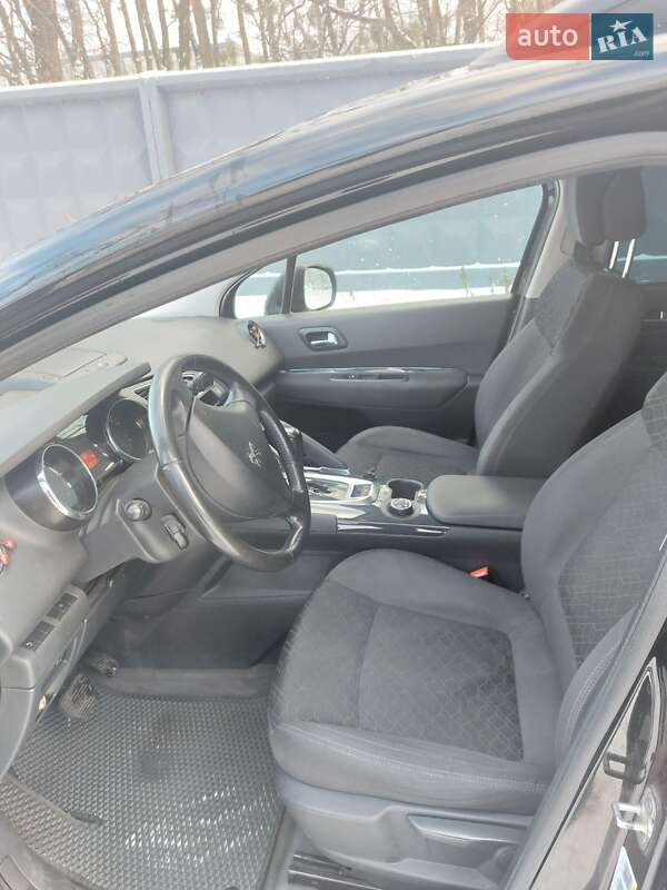 Внедорожник / Кроссовер Peugeot 3008 2015 в Киеве
