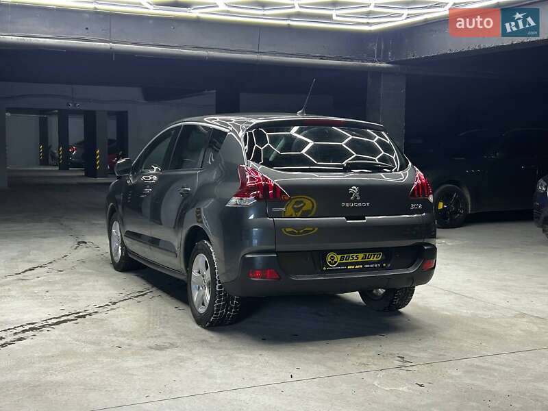 Позашляховик / Кросовер Peugeot 3008 2016 в Чернівцях