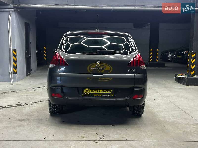 Позашляховик / Кросовер Peugeot 3008 2016 в Чернівцях