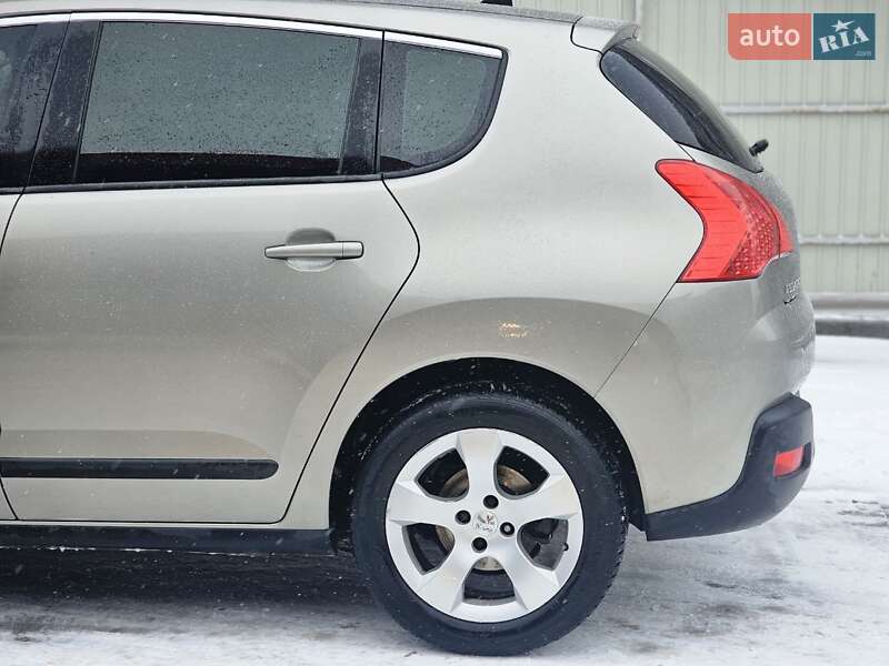 Внедорожник / Кроссовер Peugeot 3008 2010 в Львове