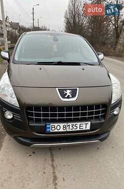 Позашляховик / Кросовер Peugeot 3008 2011 в Рогатині