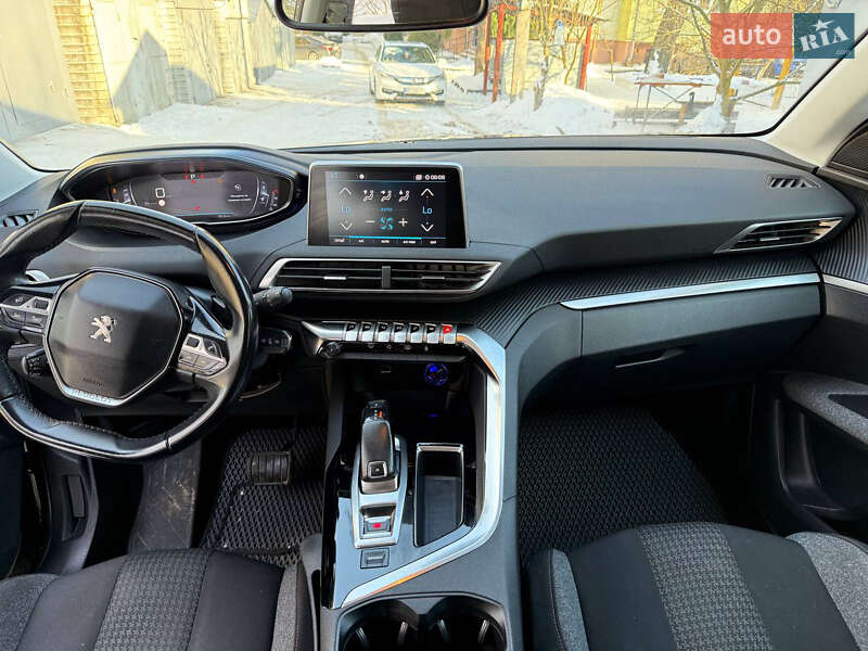 Внедорожник / Кроссовер Peugeot 3008 2018 в Тернополе фото 14 Внедорожник / Кроссовер Peugeot 3008 2018 в Тернополе