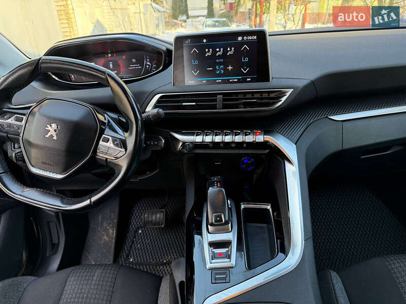 Внедорожник / Кроссовер Peugeot 3008 2018 в Тернополе фото 17 Внедорожник / Кроссовер Peugeot 3008 2018 в Тернополе