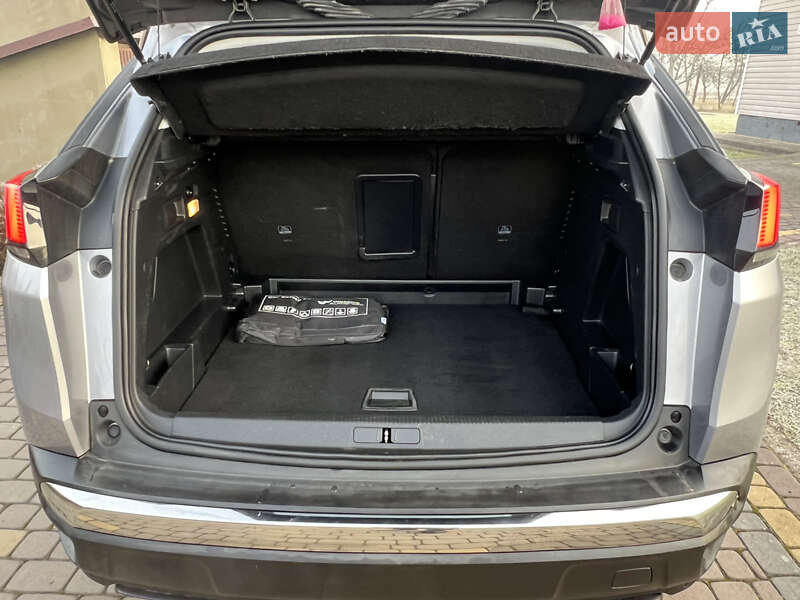 Внедорожник / Кроссовер Peugeot 3008 2018 в Косове