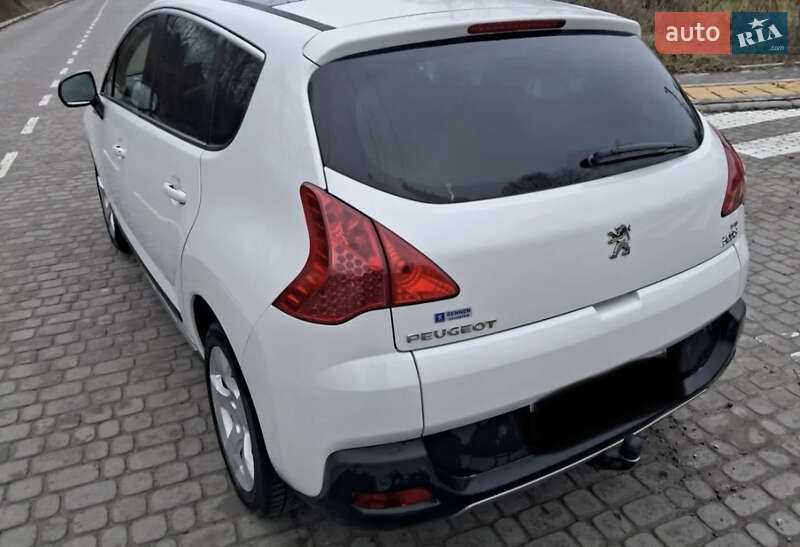 Позашляховик / Кросовер Peugeot 3008 2012 в Львові фото 5 Позашляховик / Кросовер Peugeot 3008 2012 в Львові