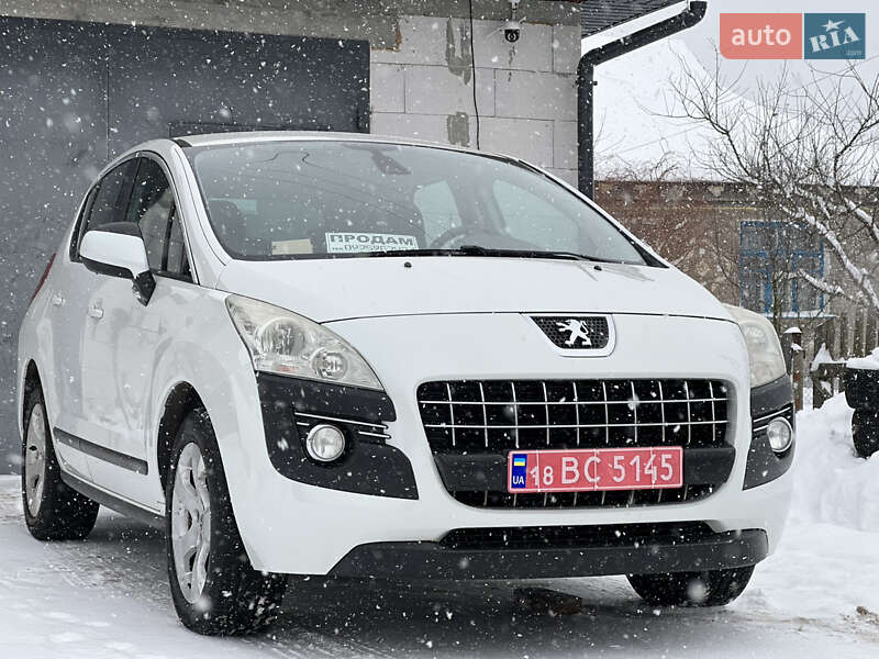 Внедорожник / Кроссовер Peugeot 3008 2011 в Звягеле