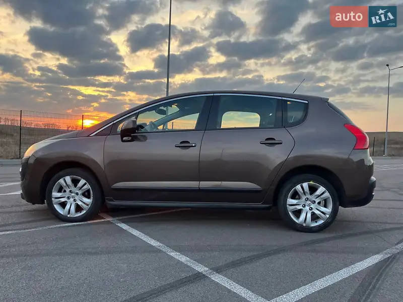Peugeot 3008 2013