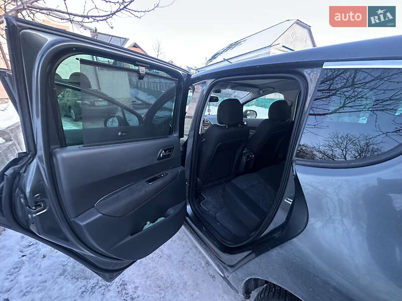 Внедорожник / Кроссовер Peugeot 3008 2010 в Городке