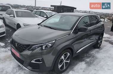 Позашляховик / Кросовер Peugeot 3008 2017 в Рівному