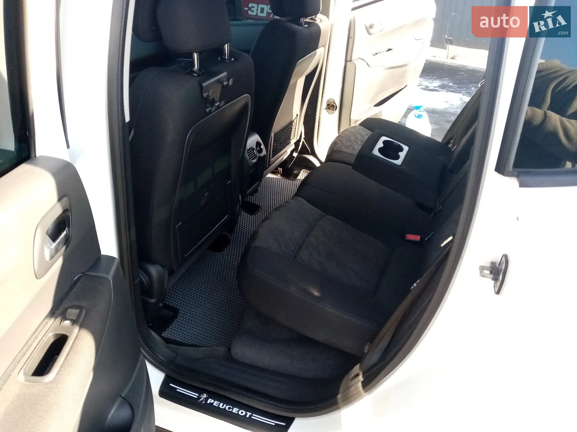 Peugeot 3008 2011 VIN VF30U9HR8BS289616 фото оголошення 36 з 44