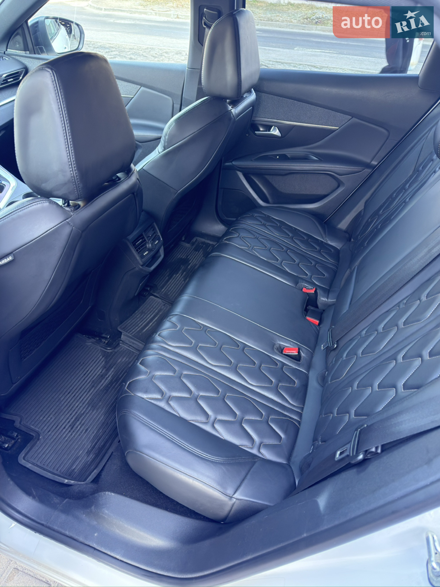 2017 Peugeot 3008 - мініатюра 7