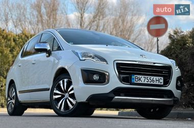 Внедорожник / Кроссовер Peugeot 3008 2015 в Дрогобыче