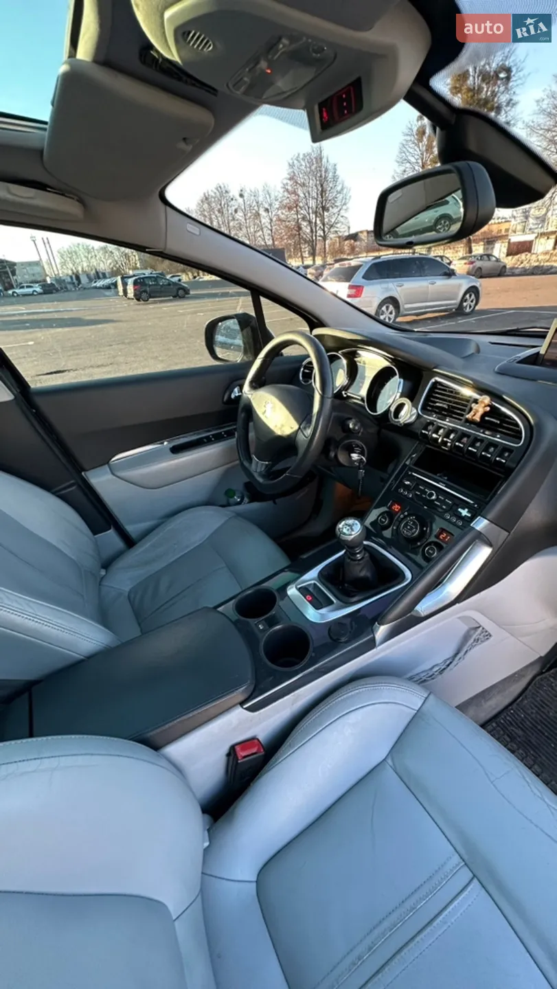2010 Peugeot 3008 - мініатюра 12