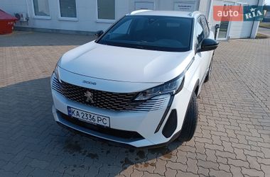 Внедорожник / Кроссовер Peugeot 3008 2023 в Киеве