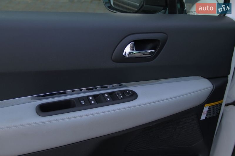 Внедорожник / Кроссовер Peugeot 3008 2013 в Сарнах