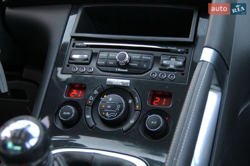 Внедорожник / Кроссовер Peugeot 3008 2013 в Сарнах