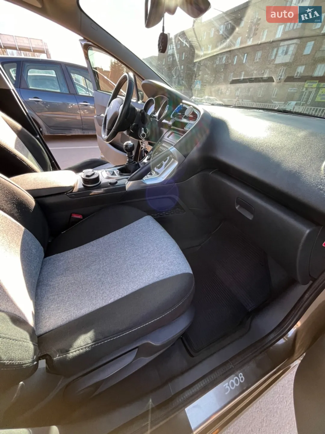 2010 Peugeot 3008 - мініатюра 12