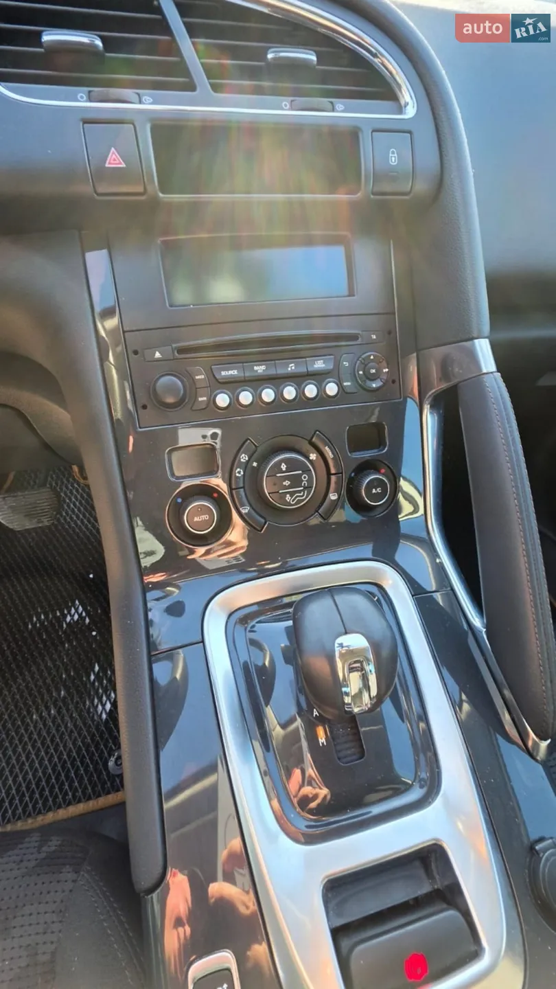 2013 Peugeot 3008 - мініатюра 18