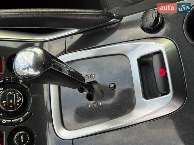 Внедорожник / Кроссовер Peugeot 3008 2013 в Стрые