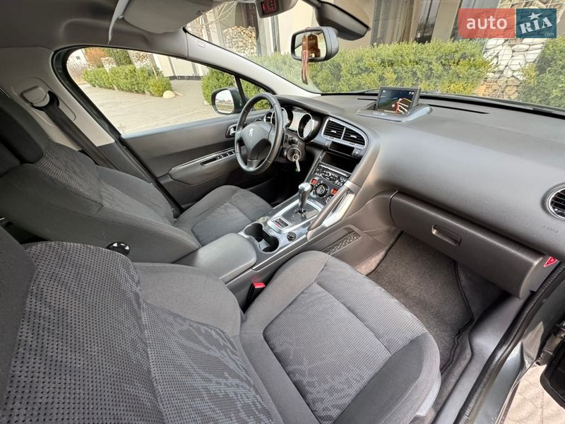 Внедорожник / Кроссовер Peugeot 3008 2013 в Стрые