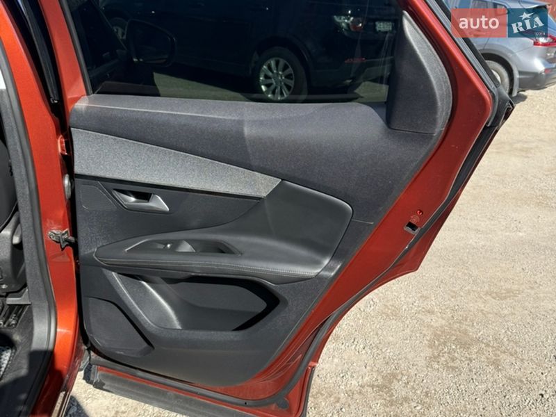 Внедорожник / Кроссовер Peugeot 3008 2018 в Кропивницком