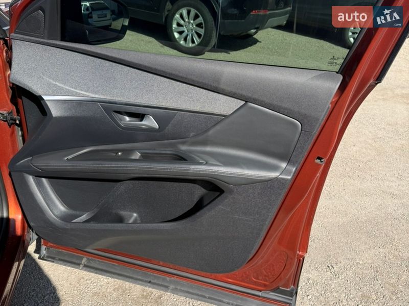 Внедорожник / Кроссовер Peugeot 3008 2018 в Кропивницком