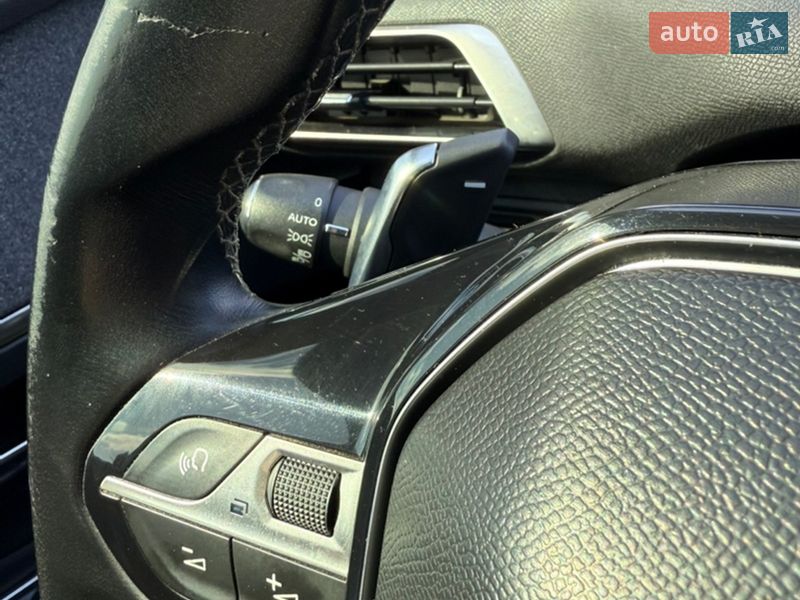 Внедорожник / Кроссовер Peugeot 3008 2018 в Кропивницком